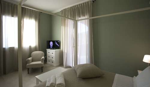 Deluxe Apartment, 1 Bedroom, Patio