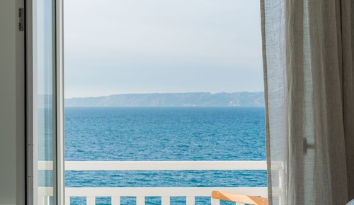 Deluxe Sea View