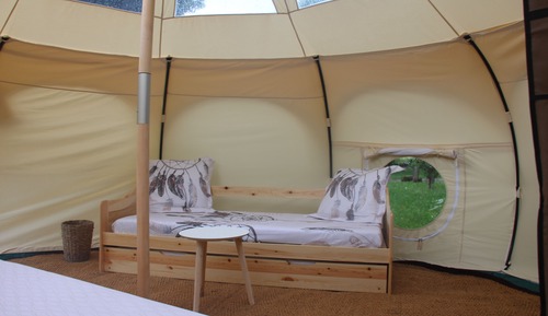 Panoramic Tent, Multiple Beds