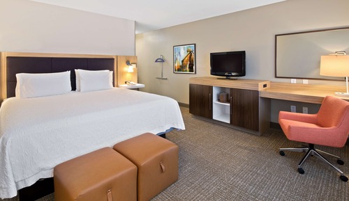 One King Bed, Non-Smoking, Accessible