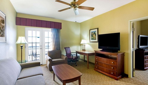 1 King, 2 Room Suite, Balcony, Lake View (3rd or 4th Floor)