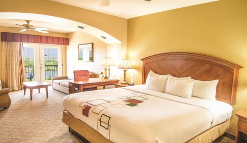 Presidential Suite, 1 King Bed, Balcony, Lake View (Second Floor)