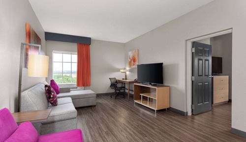 Deluxe Room, 1 King Bed, Non Smoking