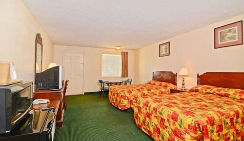 Deluxe Room, 2 Double Beds, Non Smoking, Refrigerator & Microwave