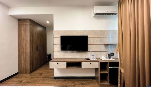 Junior Suite, 1 Bedroom, City View