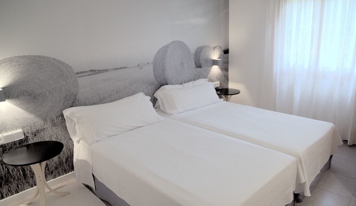 Apartment, 2 Bedrooms, Balcony, Valley View (2 adults + 1 child)