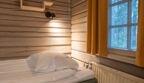Cottage (Triple)