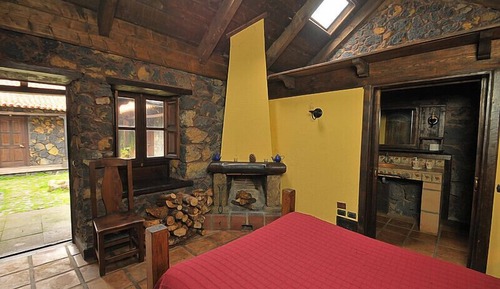 Double Room (Extra Bed)