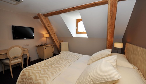 Classic Double Room