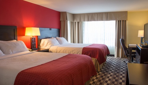 Standard Room, 2 Queen Beds, Accessible Bathtub (Mobility, Accessible Tub)