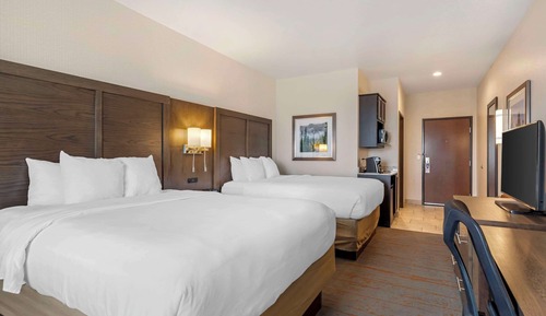 Standard Room, 2 Queen Beds, Non Smoking