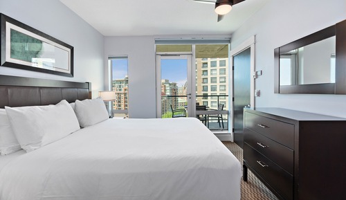 Suite, 1 Bedroom (Preferred View)