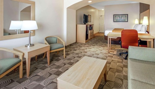 Executive Room, 1 King Bed