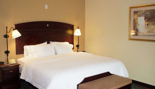One king bed non smoking