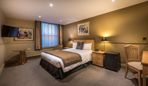 Classic Double Room