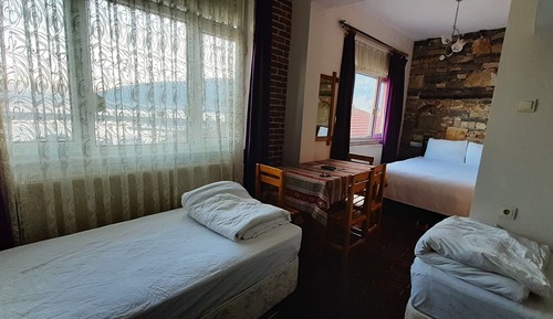 Economy Studio, 1 Bedroom, Lake View