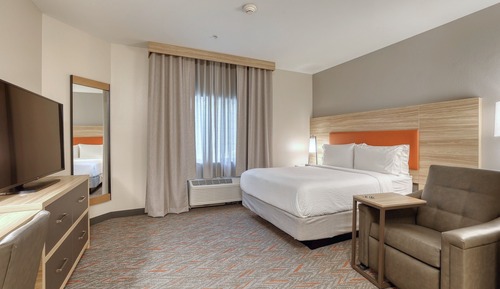 Studio Suite, 1 Queen Bed