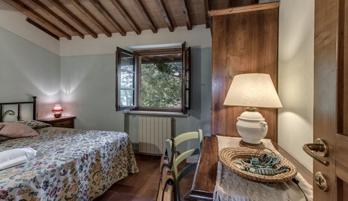 Family Apartment, 5 Bedrooms, Garden View, Garden Area (10 people)