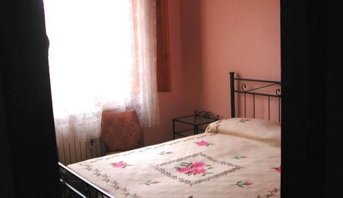 Economy Double Room, Tower