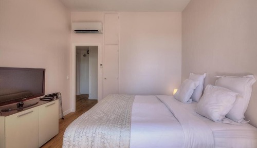 Apartment, Balcony