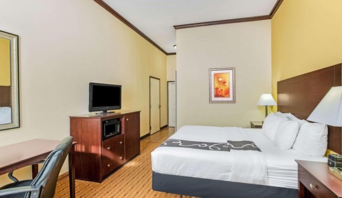 Deluxe Room, 1 King Bed, Non Smoking