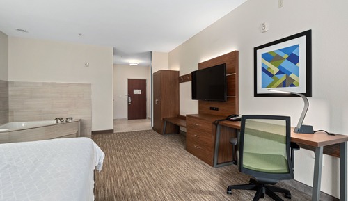 Standard Room, 1 King Bed, Accessible, Jetted Tub (Communications)