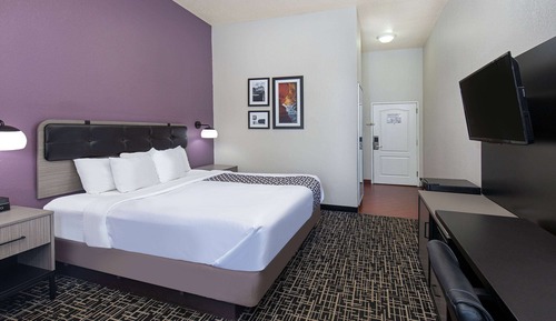 Room, 1 King Bed, Accessible, Non Smoking