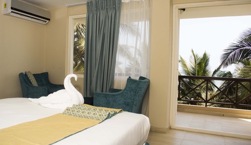 Classic Room, 1 King Bed, Sea View