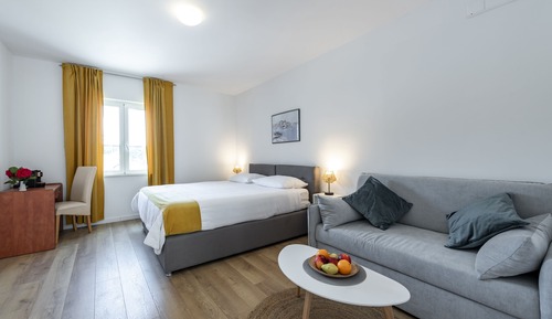 Triple Room, Terrace, Partial Sea View