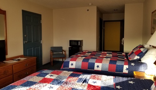 Standard Double Room, 2 Queen Beds, Non Smoking, Refrigerator & Microwave