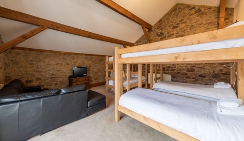 Economy Room