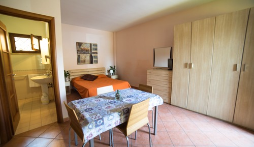 Basic Triple Room