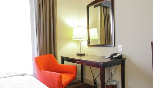 Room, 2 Queen Beds, Accessible, Non Smoking
