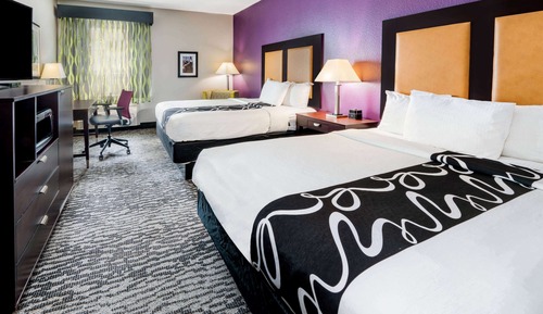 Room, 2 Queen Beds, Non Smoking
