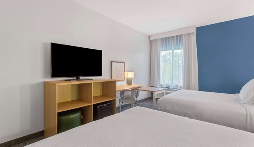 Room, 2 Queen Beds