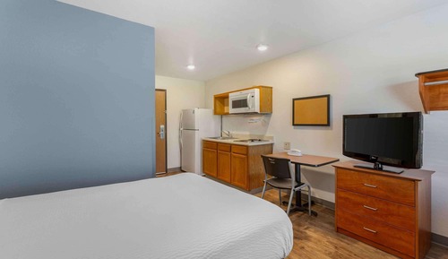 Standard Studio, 1 Double Bed, Non Smoking, Refrigerator & Microwave