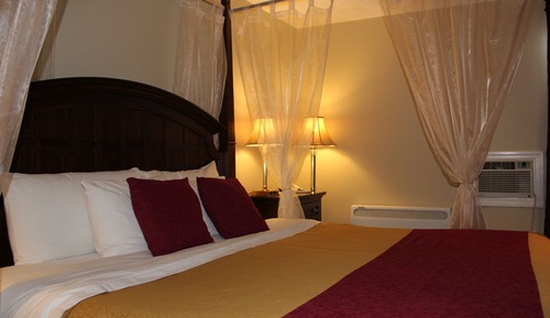 Room, 1 King Bed, Jetted Tub