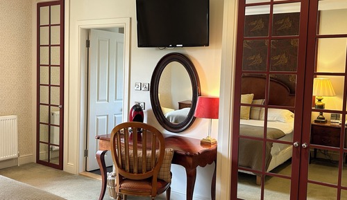 Double Room (Pheasant)