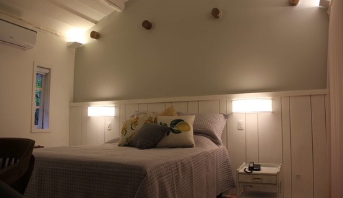 Deluxe Suite, Lake View