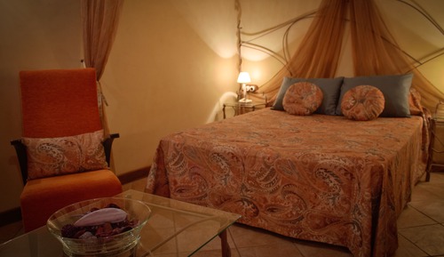Double Room (Aurea)
