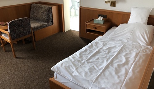 Single Room (Raucher)