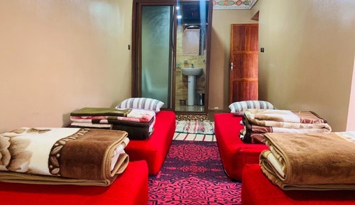 Family Quadruple Room, 1 Bedroom, Non Smoking, Private Bathroom