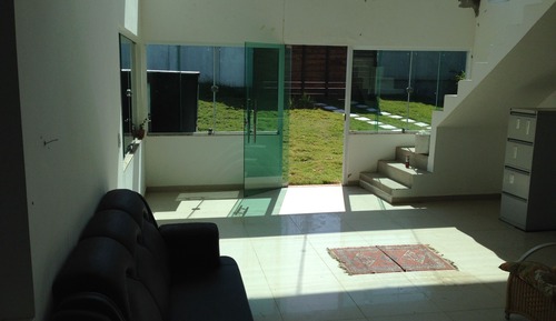House, Non Smoking