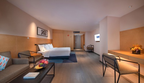 Standard Room, Multiple Beds (Extra Floor Space)