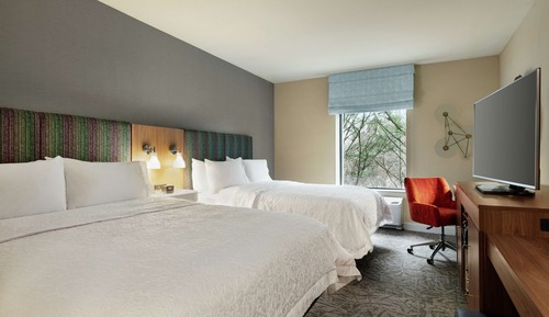 Room, 2 Queen Beds, Refrigerator & Microwave