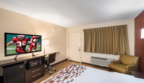 Deluxe Room, 1 King Bed, Smoking