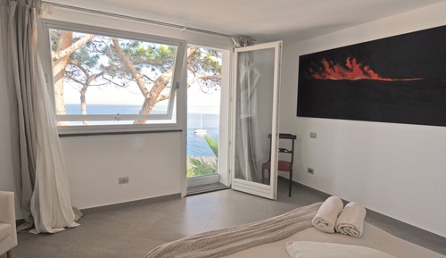 Luxury Apartment, 2 Bedrooms, Sea View (Scirocco)