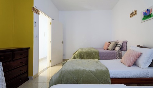 Family House, 2 Bedrooms, Pool View (4)