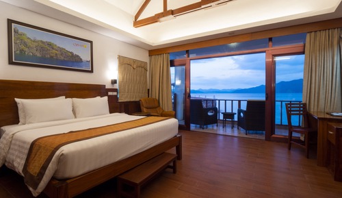 Studio Single Villa