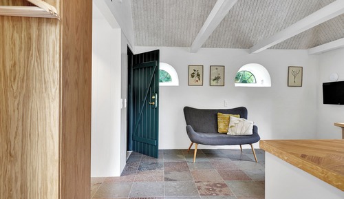 Comfort Cabin